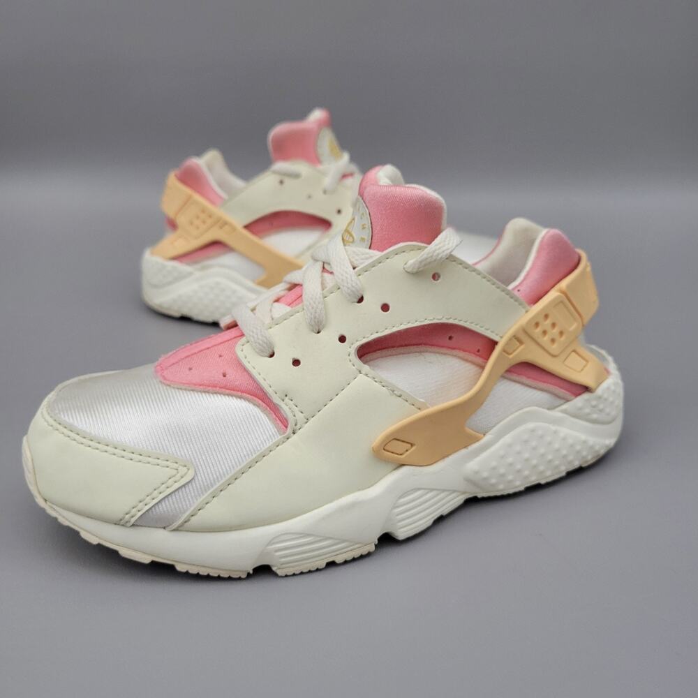 Nike Huarache Run PS Sneaker Size 2.5Y Pink Multicolor 704949-100 Youth Girls